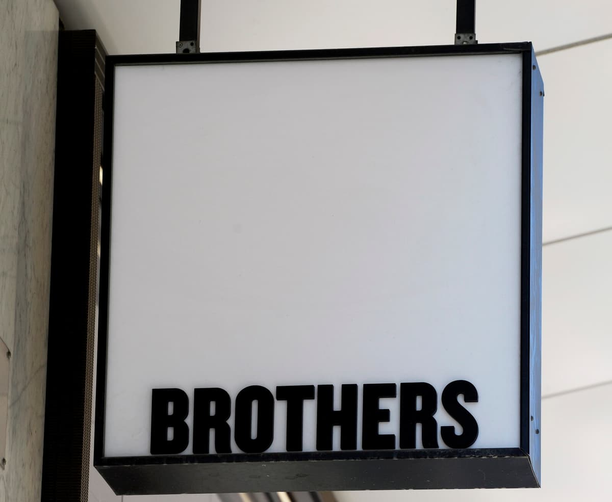 The clothing chain Brothers in reconstruction
