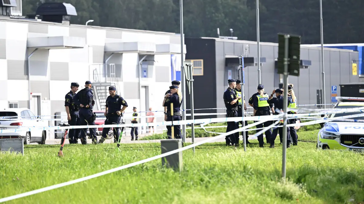 Two more arrested after mosque murder