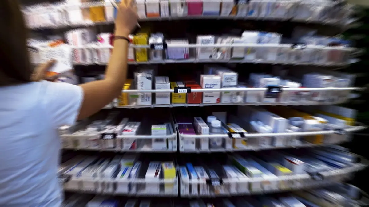 Hormone spray Lenzetto removed from high-cost drug subsidy