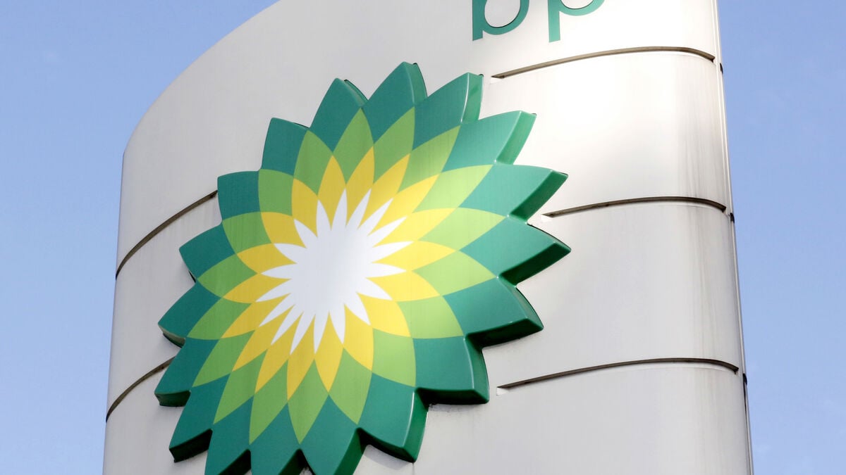 BP’s third-quarter profit nearly quadruples, beating analyst forecasts as refining margins rise