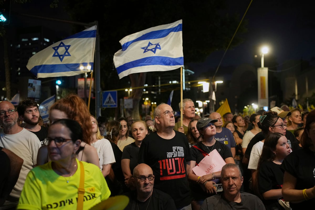 Tel Aviv Protest Draws Over Half a Million Against Gaza Policy