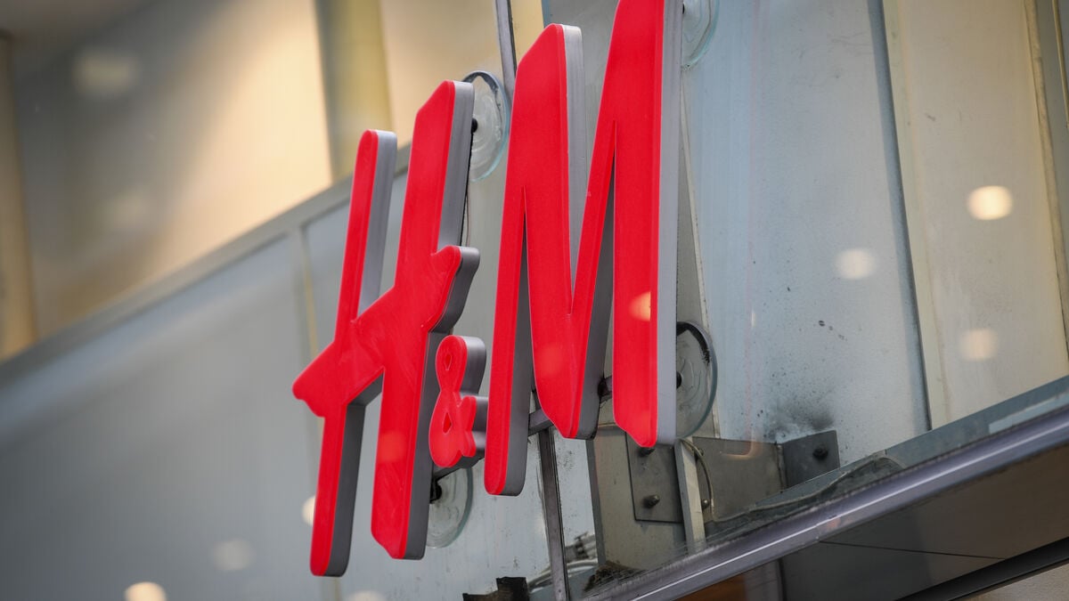 H&M profit beats forecasts but sales remain sluggish