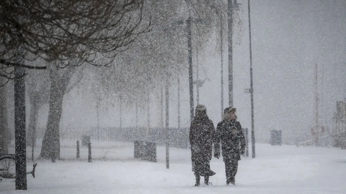 The storm is approaching -