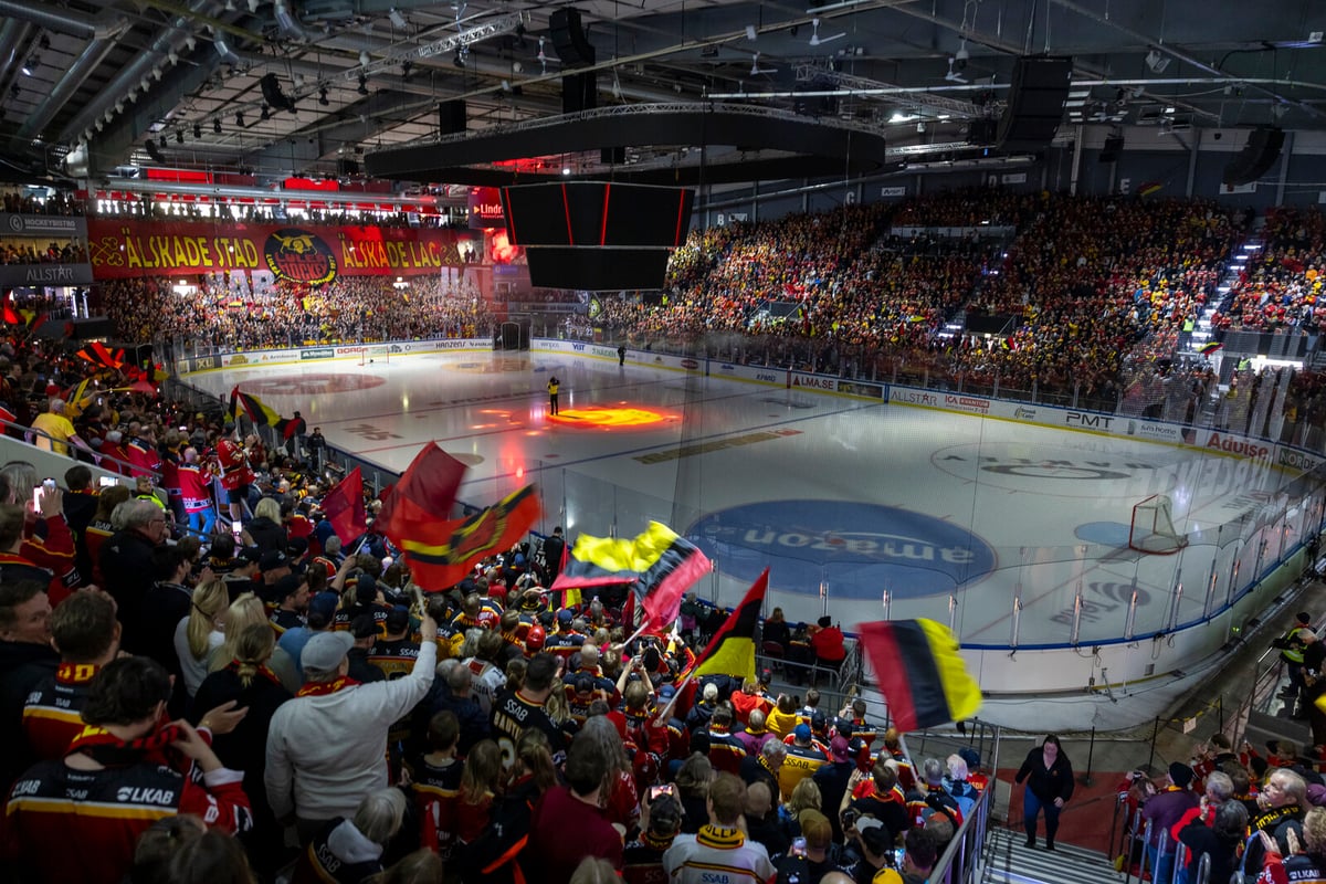 SHL Audience Records Soar as Fans Flock Back to Arenas