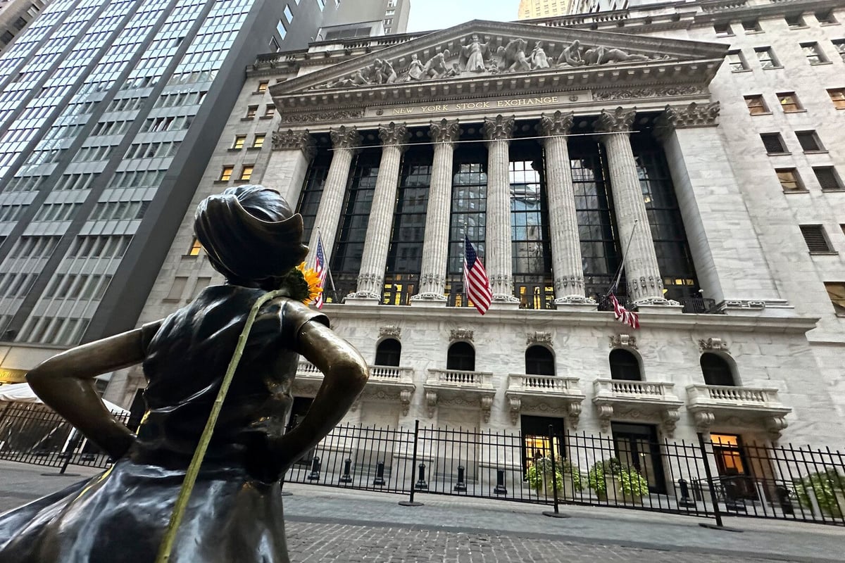 Still Happy Faces on Wall Street