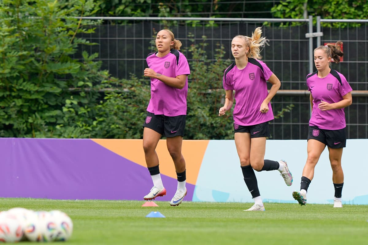 England's Lauren James Trains Ahead of European Championship Final