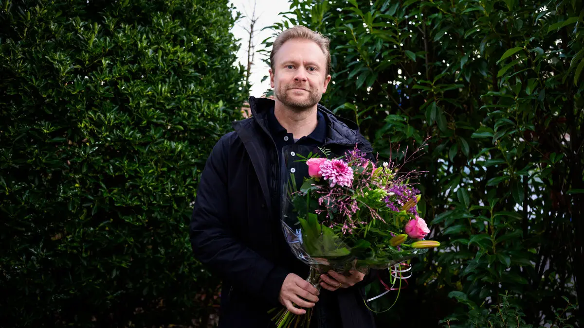 Praised for his sports photos: "That's my style"