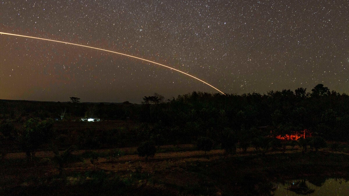 Cambodia: Over 500,000 have fled