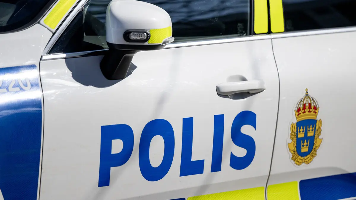 Man suspected of attempted child rape after groping girls on bus in Ronneby