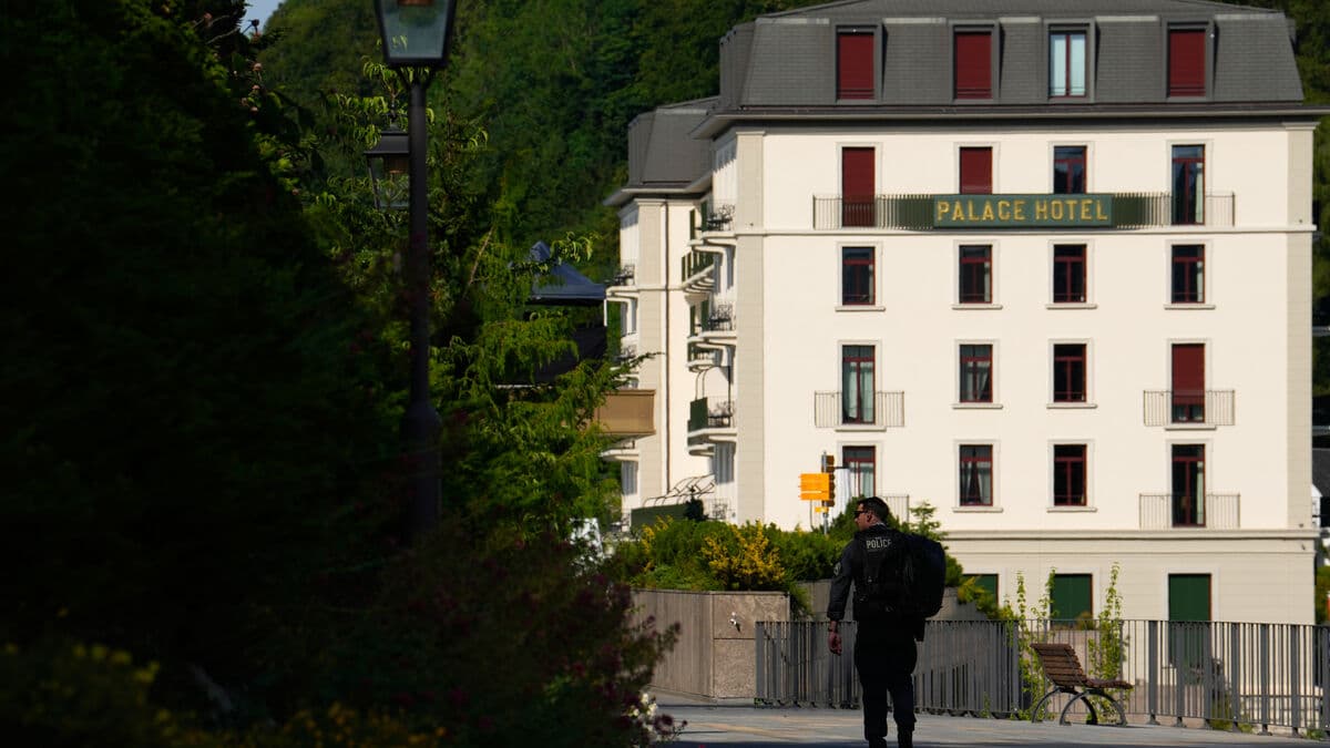 Tensions in negotiations between the US and Iran in Switzerland