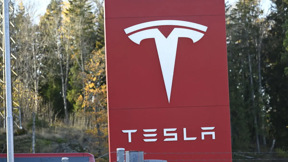 Electricians announce sympathy measures against Tesla, will block work on Tesla charging posts and stations in Sweden from May 5