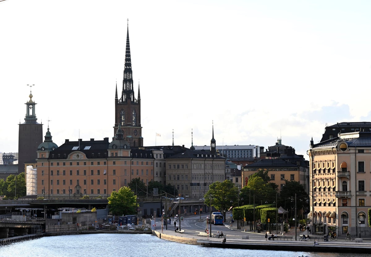 Swedish Central Bank Lowers Interest Rate Twice This Year to 1.75%