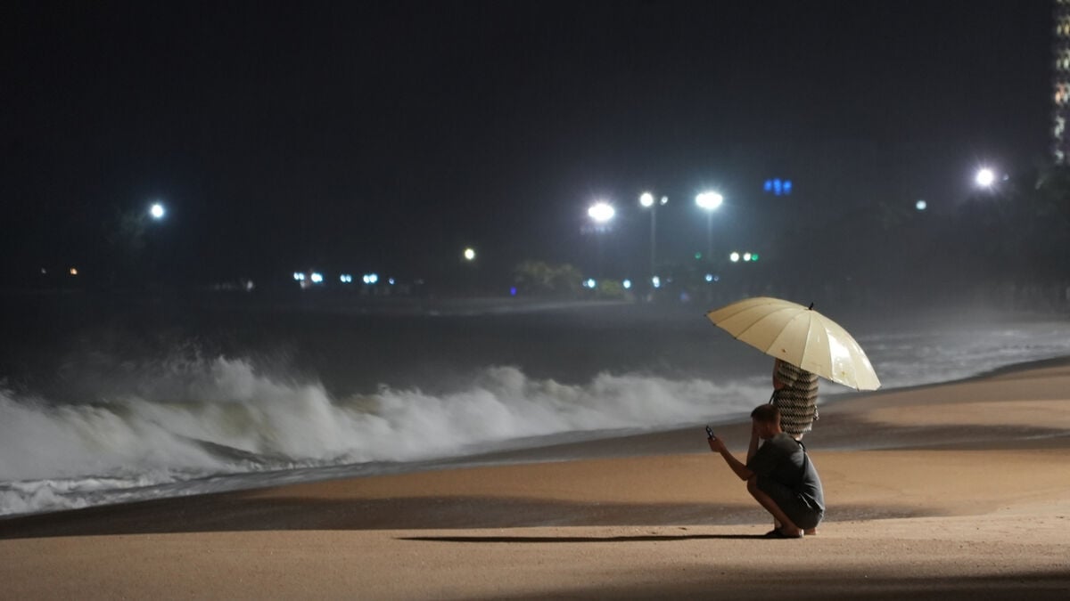 Survived after the typhoon – 40 hours at sea