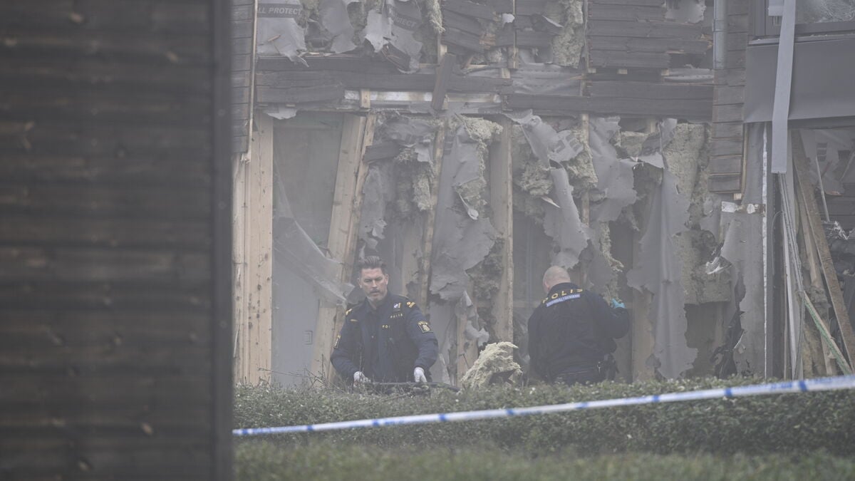 Gangster extradited - linked to several murders