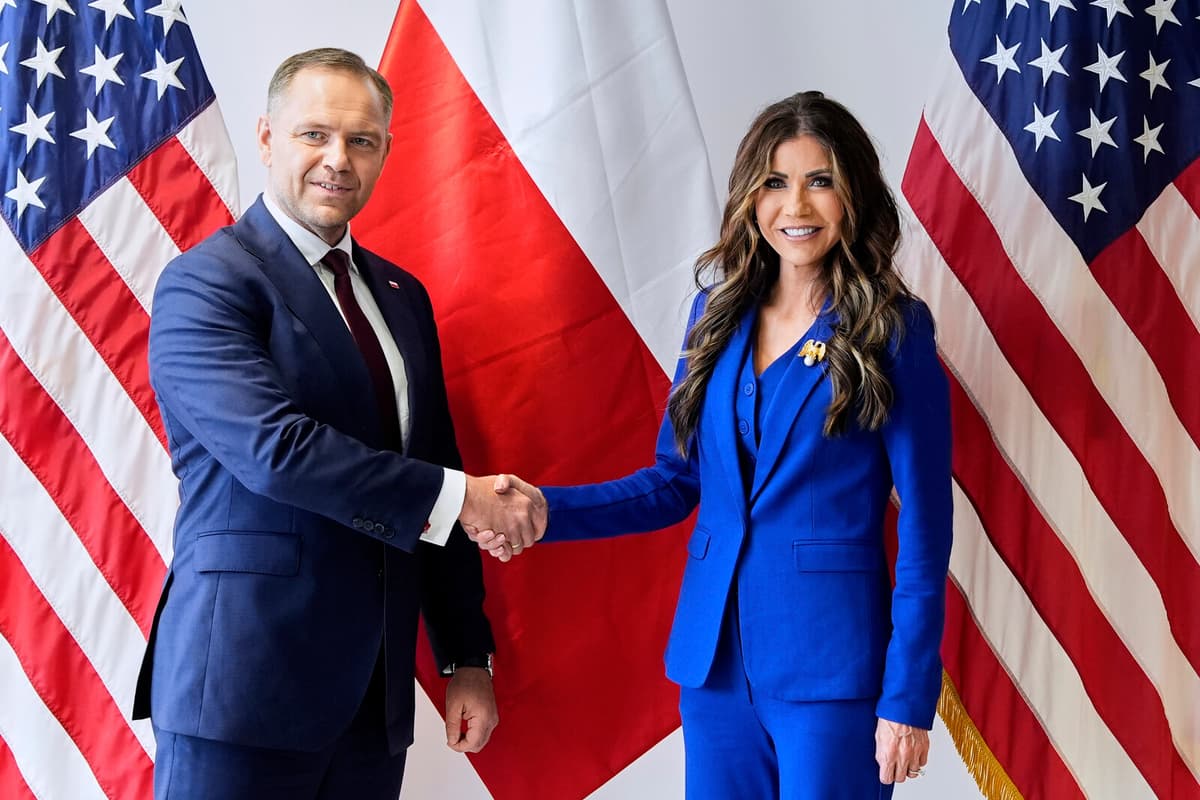 Trump Ally Nawrocki Could Win Despite Scandals in Poland Election