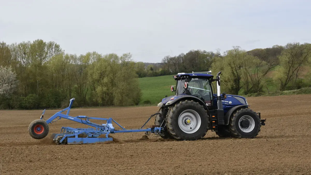 Farmers, fishermen, transport and energy-intensive industries can receive easier government support during the energy crisis