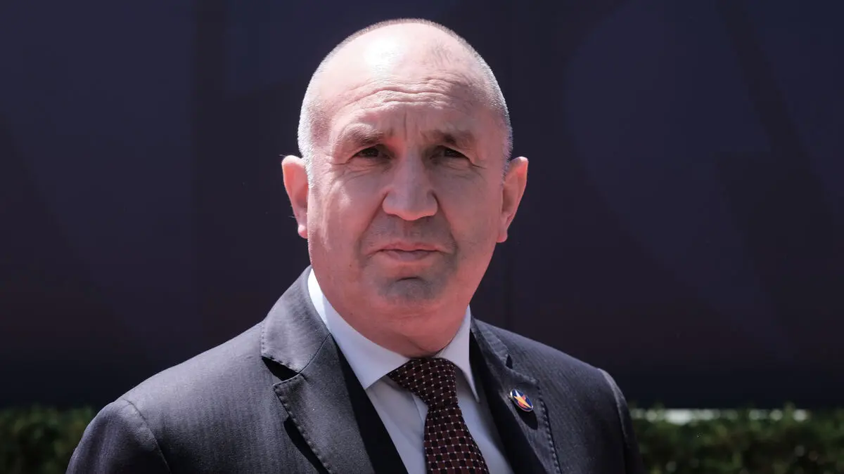 Bulgaria halts arms deliveries to Ukraine, new Prime Minister Rumen Radev says
