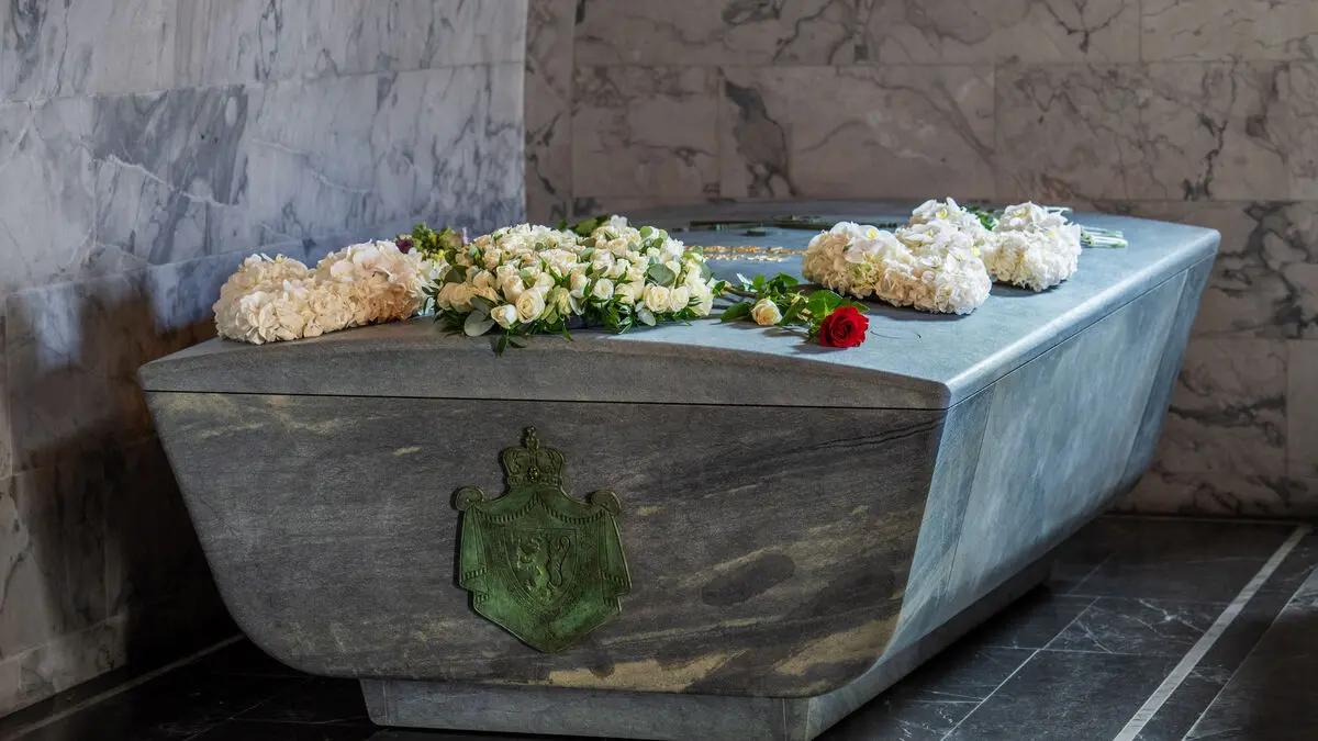 King Harald’s final resting place is a climate-friendly ship-shaped coffin