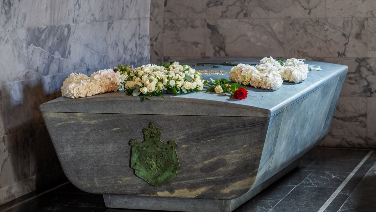 King Harald’s final resting place is a climate-friendly ship-shaped coffin