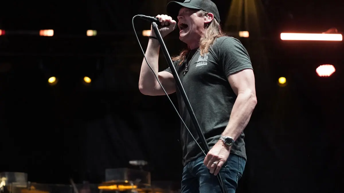 3 Doors Down singer Brad Arnold dies at 47