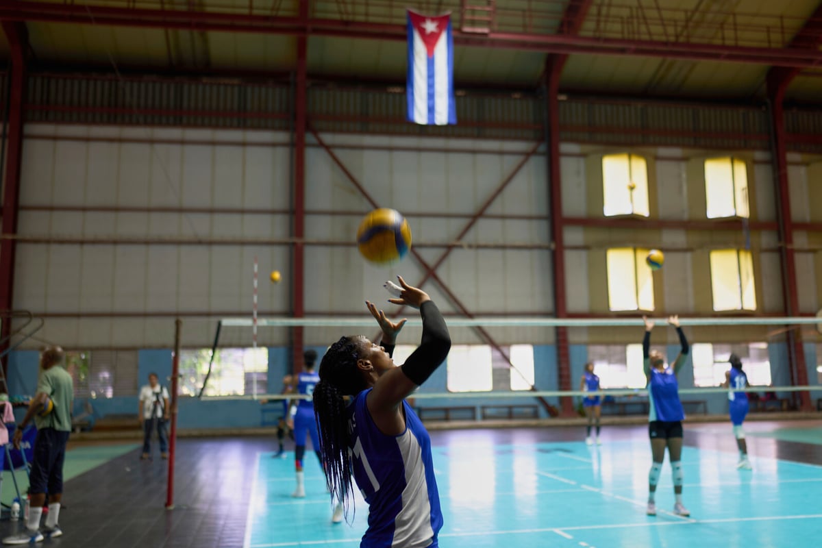 Cuba's Volleyball Team Denied US Visa, Misses Major Competition