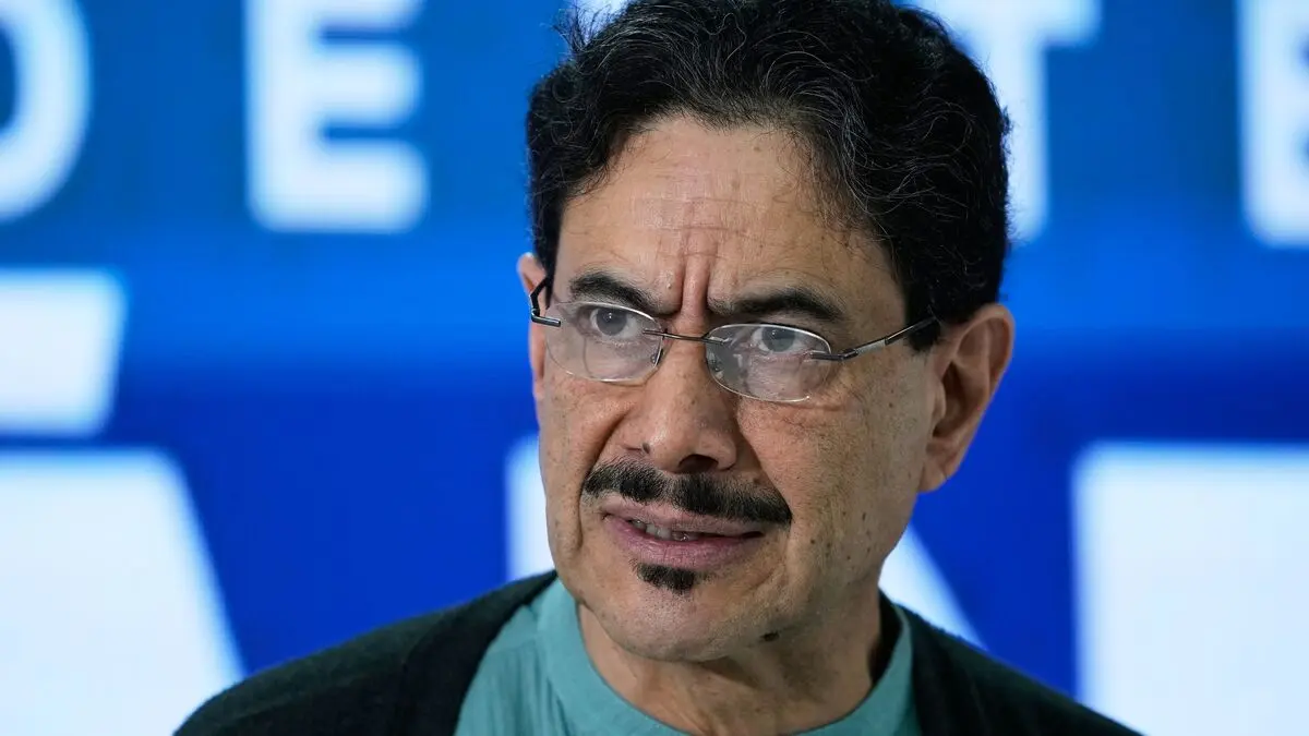 Leftist candidate Iván Cepeda admits defeat in Colombia's presidential election