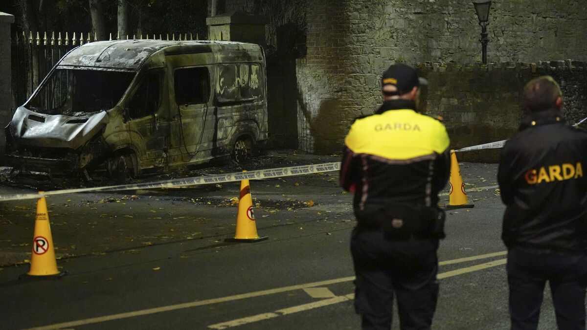 23 Arrested in Dublin Asylum Accommodation Protest Clashes