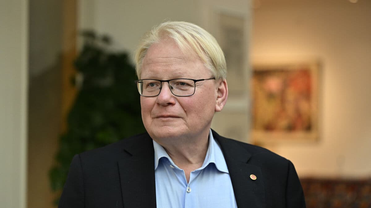 Sweden Urged to Send Gripen Jets to Ukraine Immediately