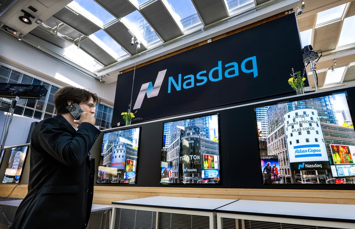 H&M Boosts Stockholm Stock Exchange as OMXS Index Rises 0.2%