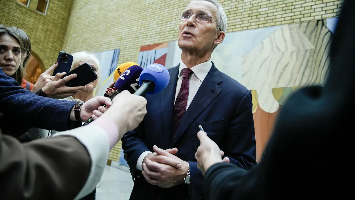 Stoltenberg opens up for Norwegian Ukraine guarantee