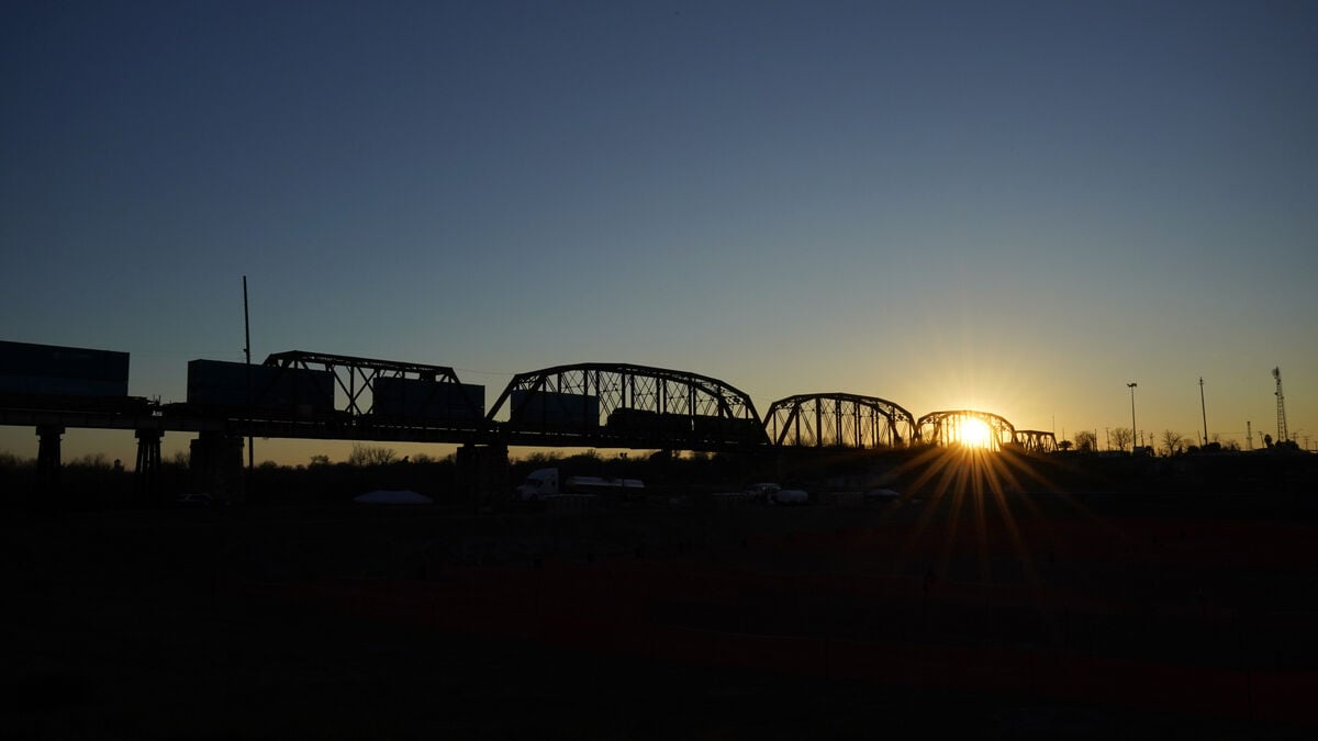 Six bodies found in freight car at Texas rail yard