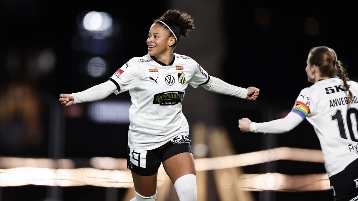 Schröder hat-trick sends Häcken to Swedish Cup final