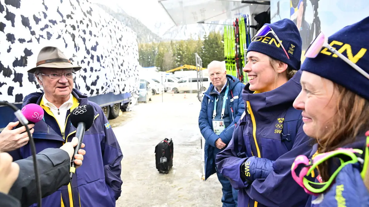 Comforted by the king after the miss - Be better