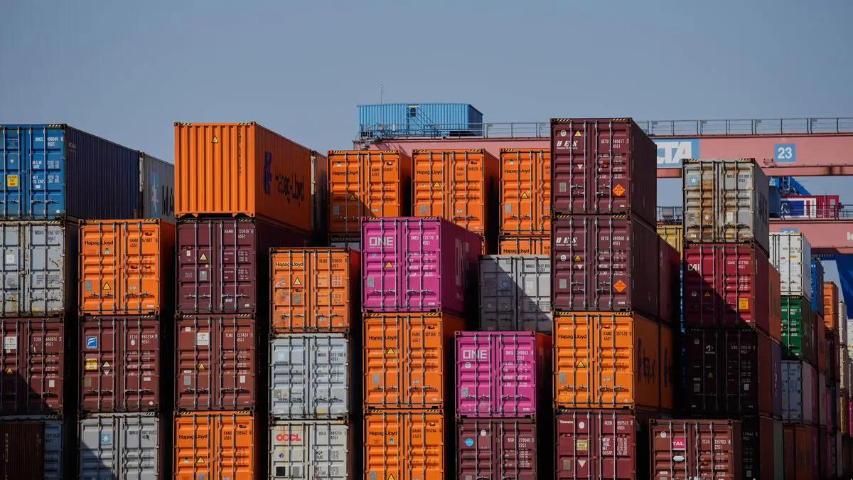 New truck routes in the war-torn Middle East as global shipping companies reroute containers