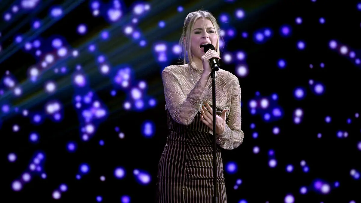 They had to leave "Idol"