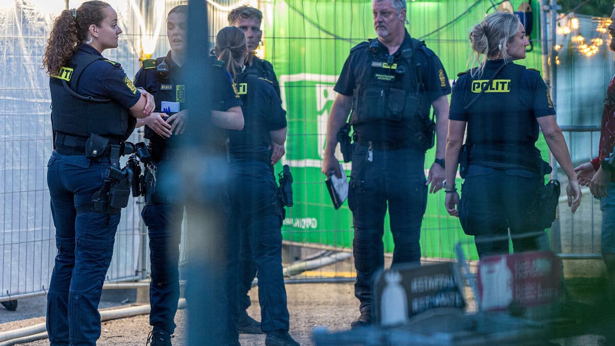 Swedish police officer dies after