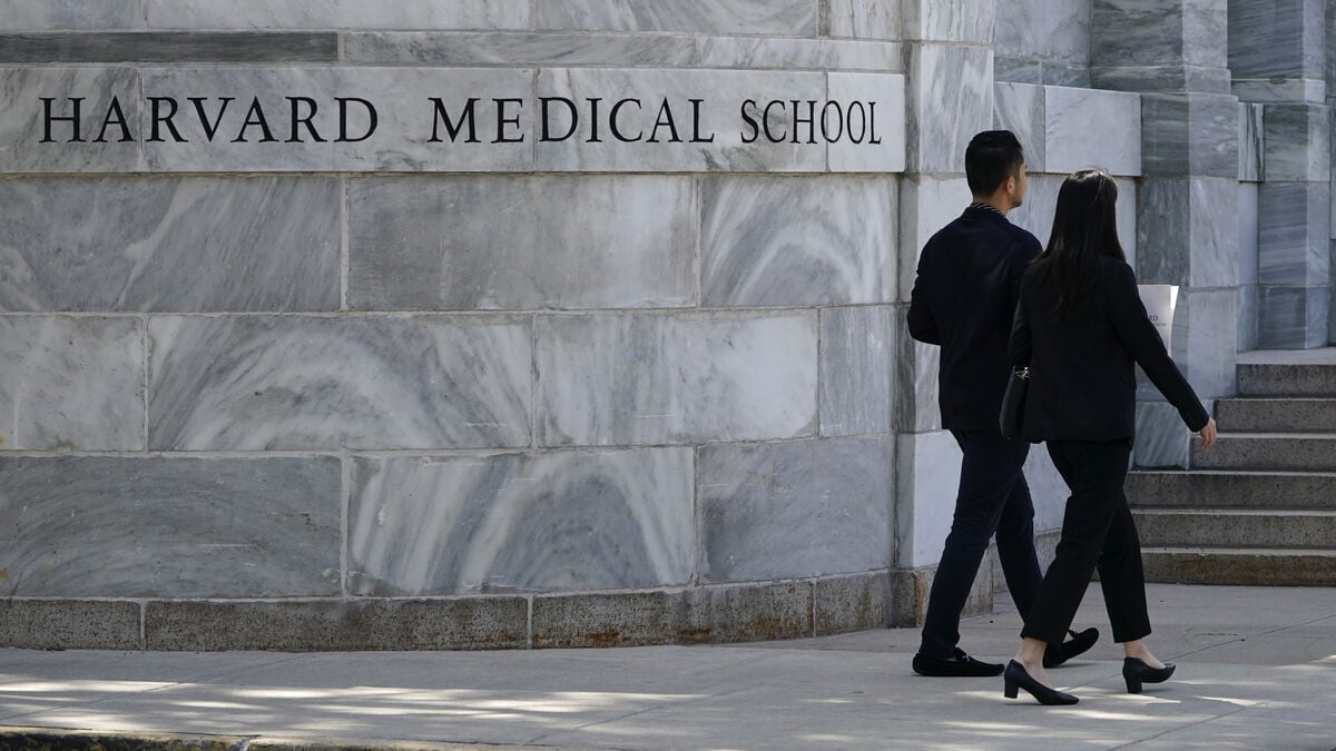 Harvard morgue director sold stolen body parts