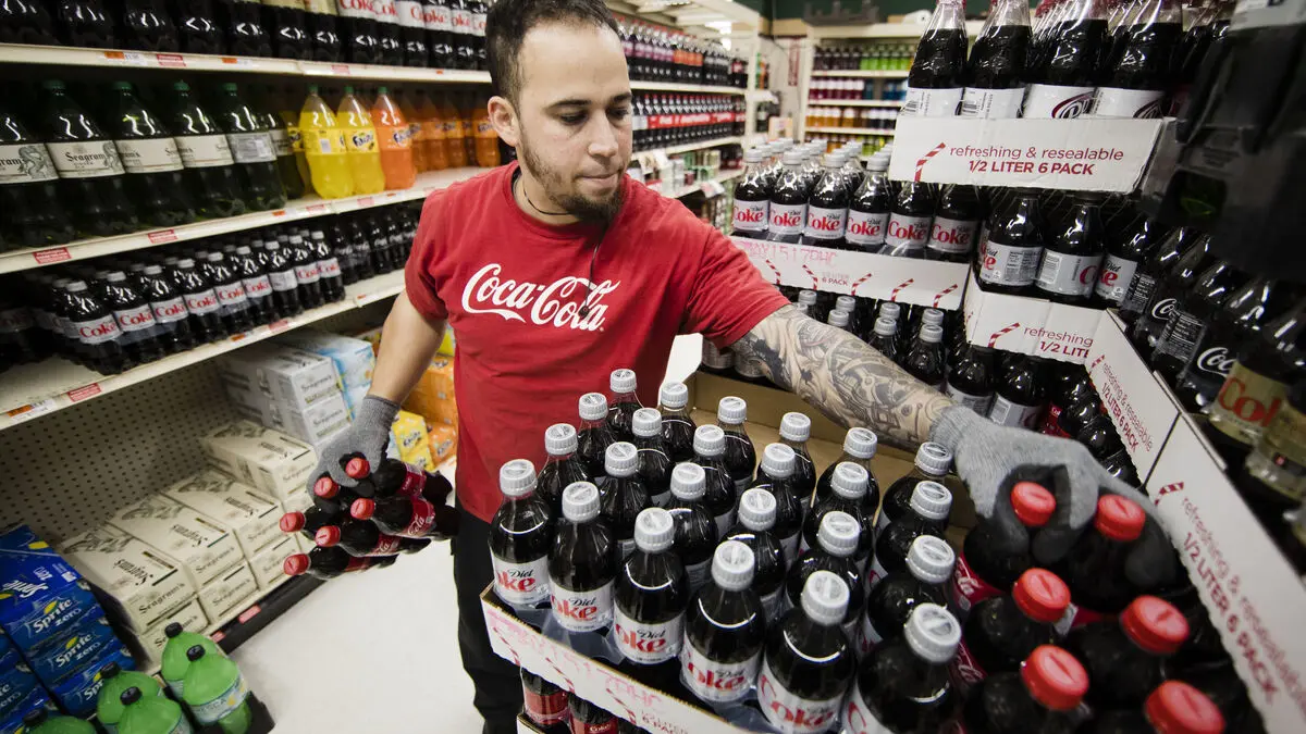 More flavor for Coca-Cola - raises 2026 sales forecast, beats expectations