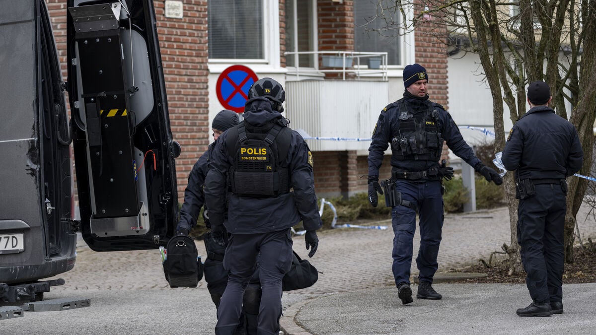 National bomb squad removes suspected dangerous object on Københamnsvägen in Malmö