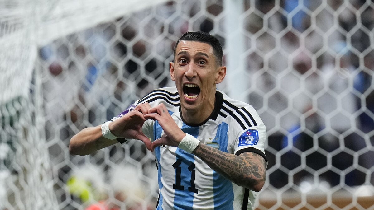 Newell’s Old Boys Fan Jailed for Threatening Ángel Di María With Pig’s Head