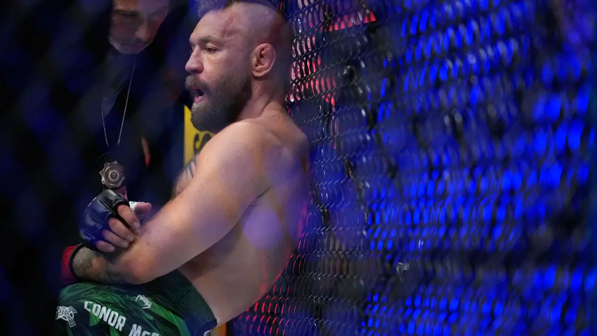 McGregor comeback ends in first-round injury and technical knockout at UFC 329