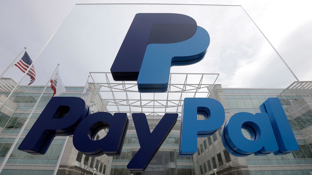 Paypal Stock Jumps After Raising Full-Year Profit Forecast
