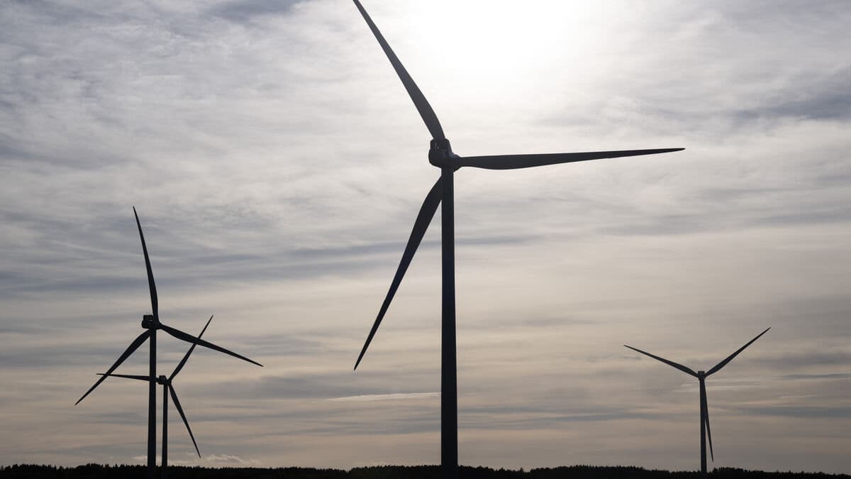 Dead interest in building new wind power