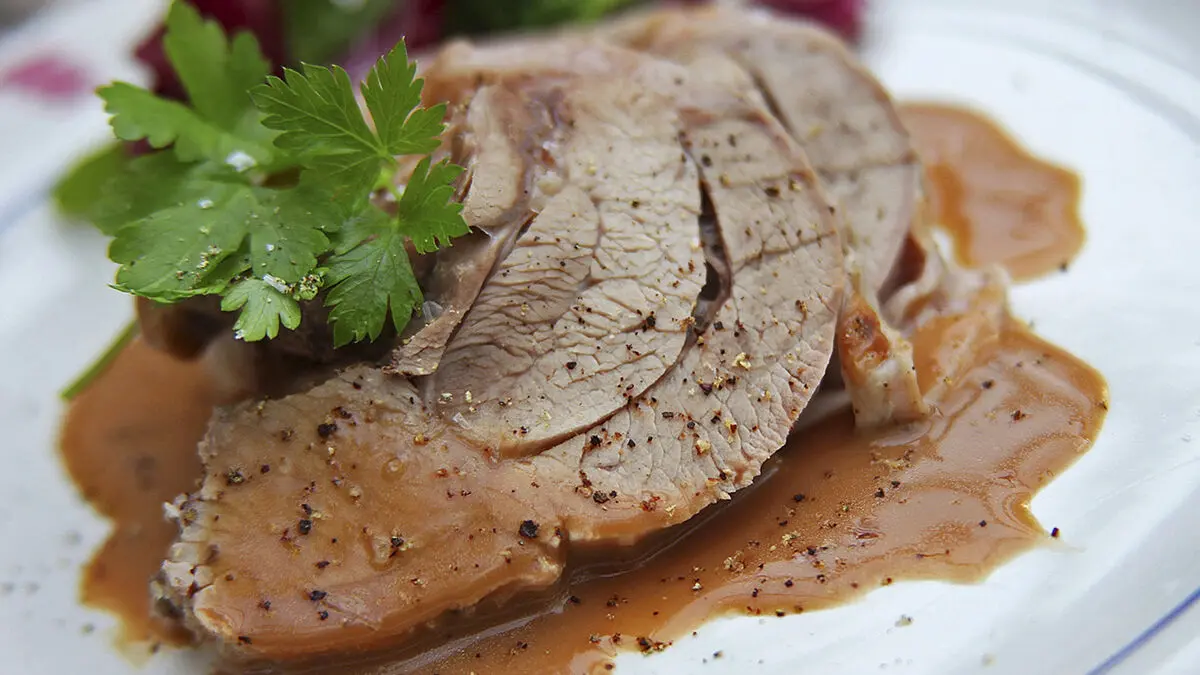 Municipalities save money - no Sunday roast in elderly care