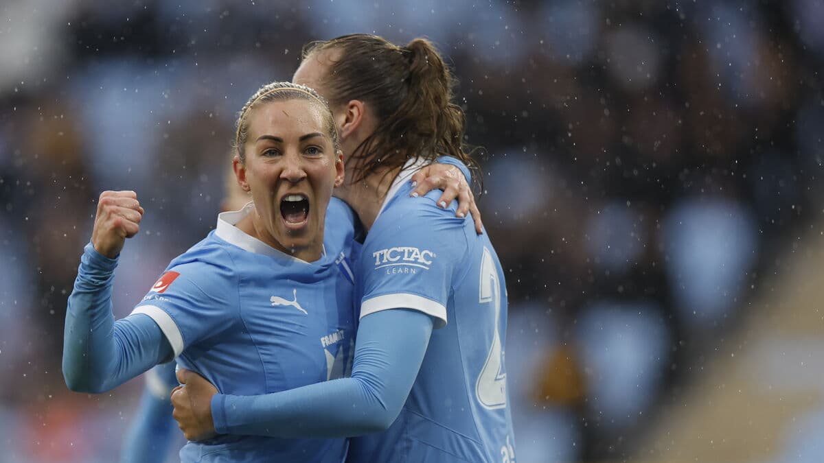 Malmö FF Triumphs Over Rosengård in City Derby Victory