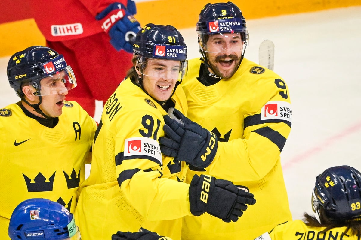 Leo Carlsson Reacts to Denmark's Stunning Win Over Canada