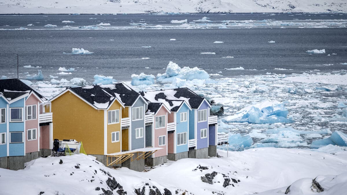 US security deal bars Russian and Chinese bases in Greenland, sources say