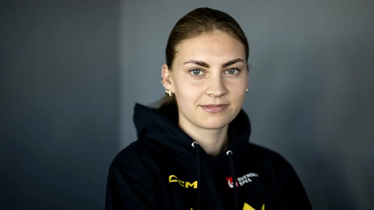 Newcomer Färjestad is close to knocking out reigning champion Frölunda