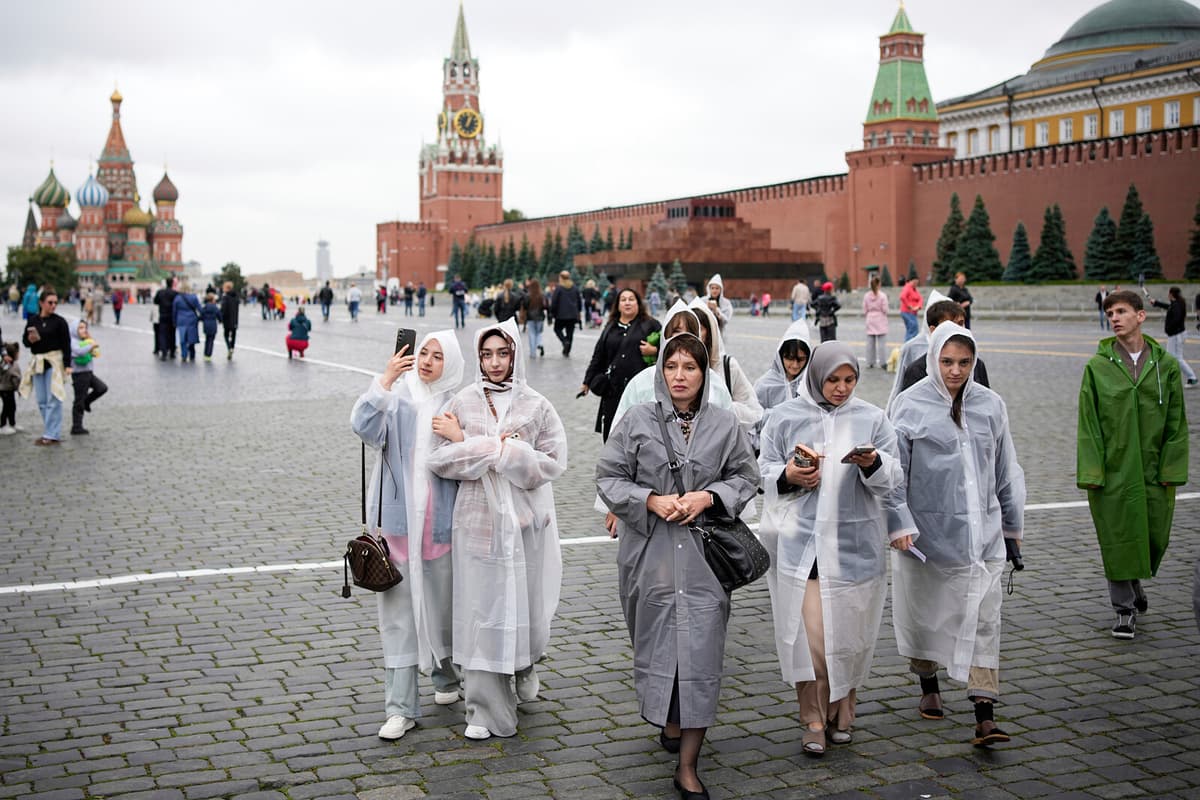 Russia's Central Bank Cuts Key Interest Rate to 18 Percent