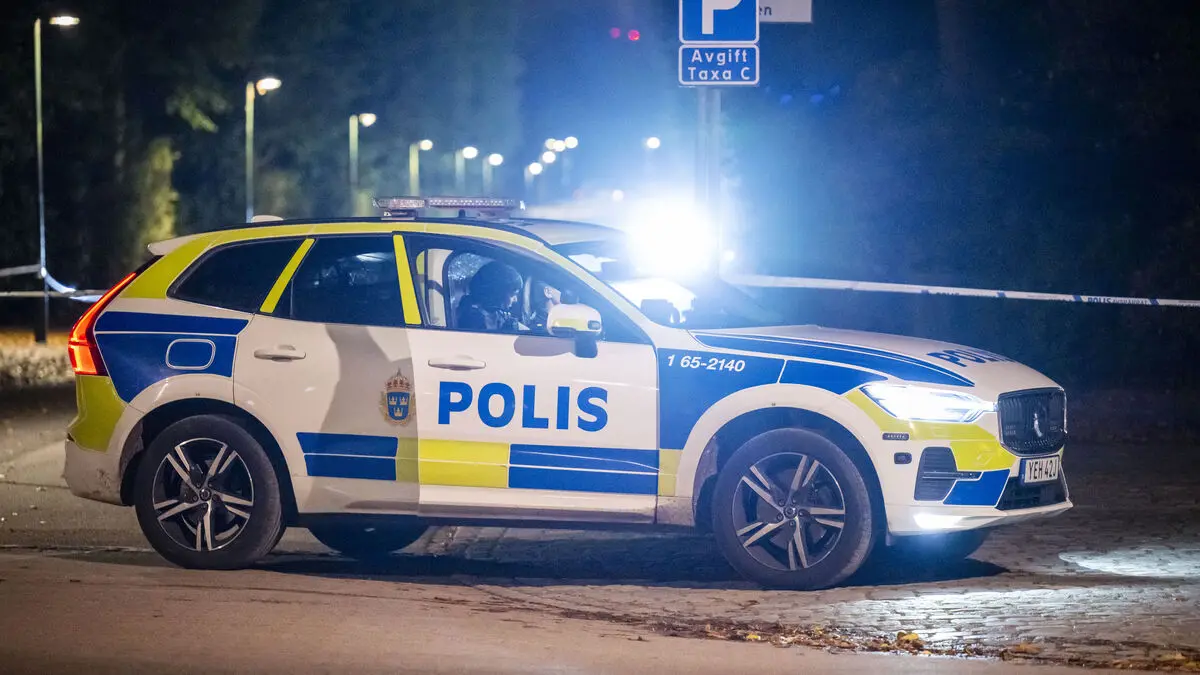 Halloween reminder – avoid toy weapons